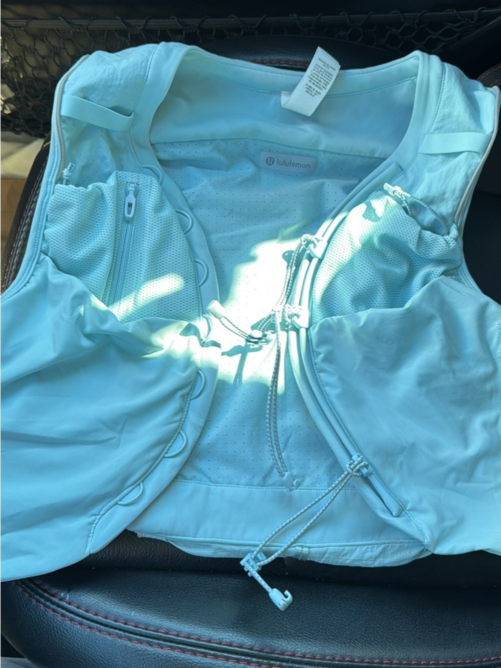 lululemon athletica light blue running vest with front pockets